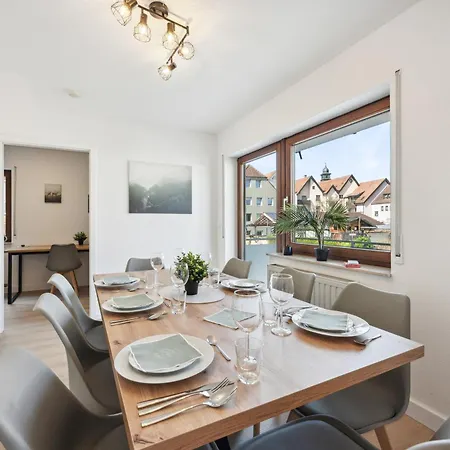 Sali Homes Weingenuss Eichbrunnen - Zentral Apartment *